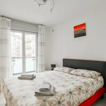 Charming In * Ницца