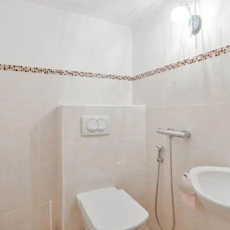 Апартаменты Charming In *