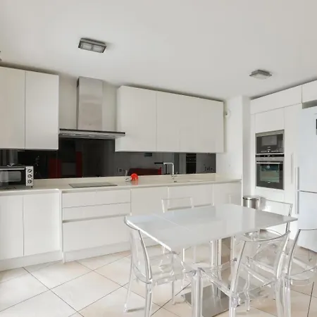 Charming In Appartement *